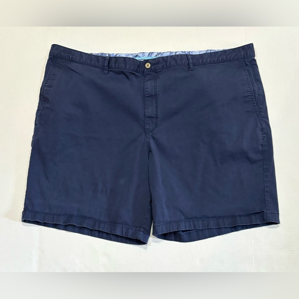 Tommy Bahama Blue Flat Front Khaki Chino Shorts Men’s Sz 50RG - 9” Inseam B&T